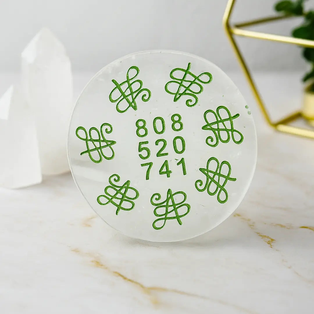 Selenite Abundance Energy Grid Plate – Round