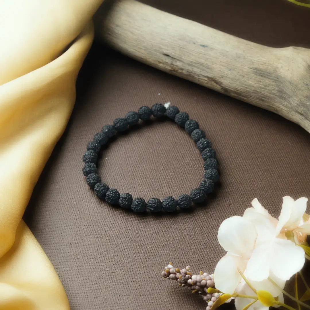 5  Mukhi Rudraksha Bracelet In Black