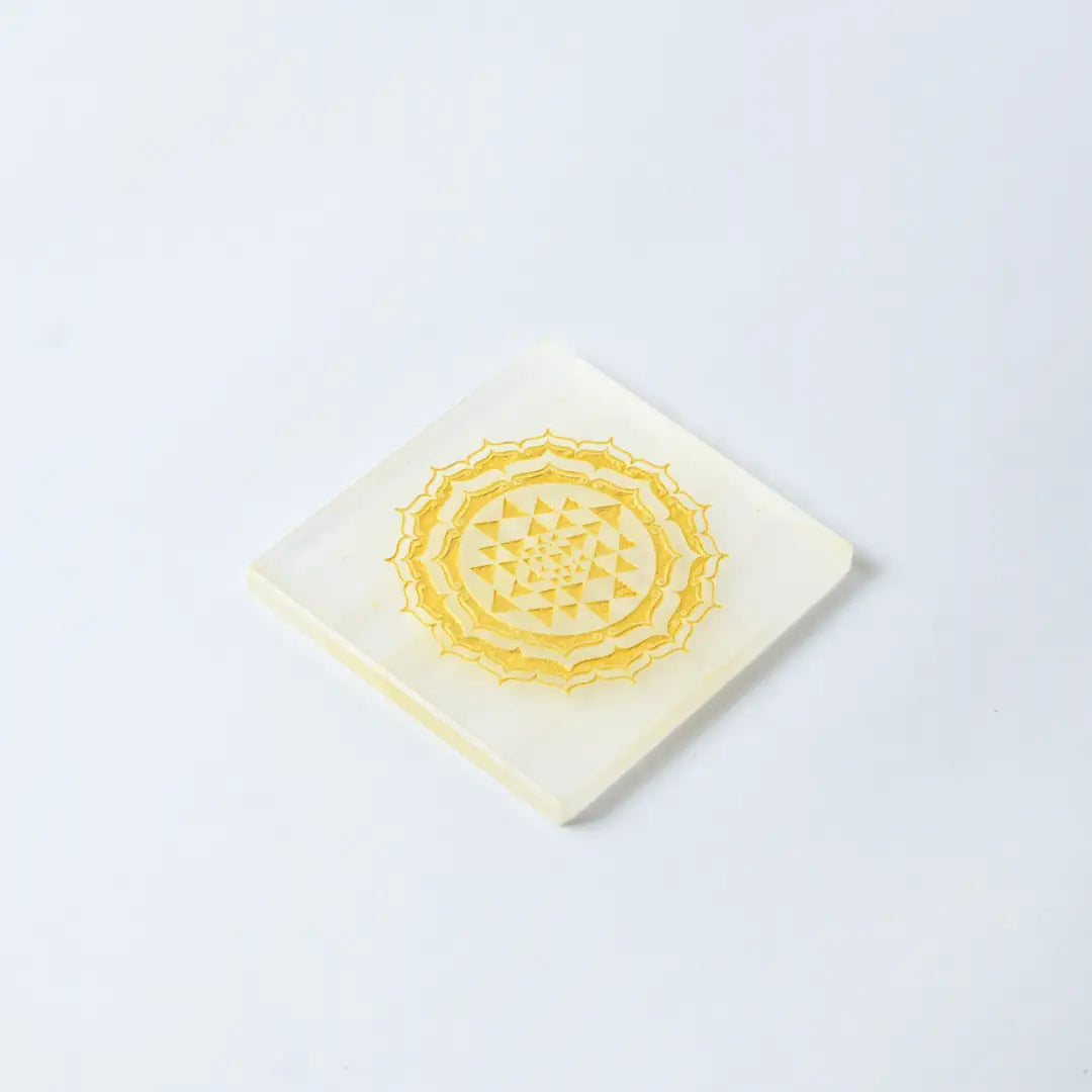Selenite Sri Yantra Charging Plate– Square