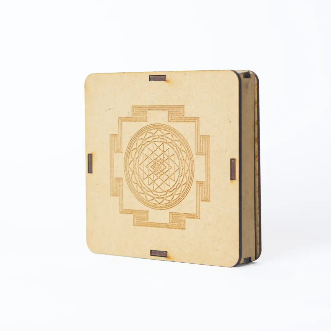 Selenite Shri Yantra Charging Plate - Round