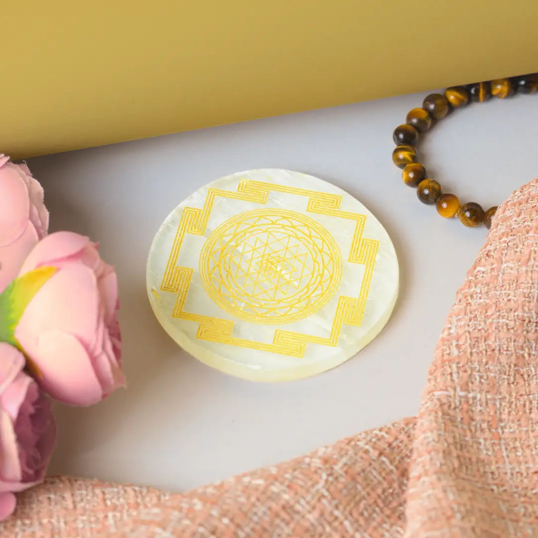 Selenite Shri Yantra Charging Plate - Round